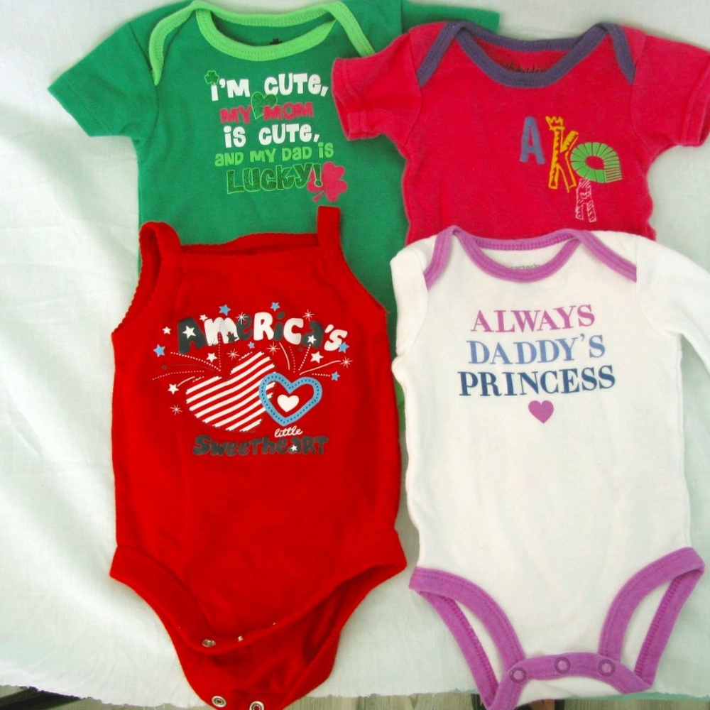 BABY CLOTHES OUTFITS ONE PIECE LOT OF 4 GIRLS 0-3